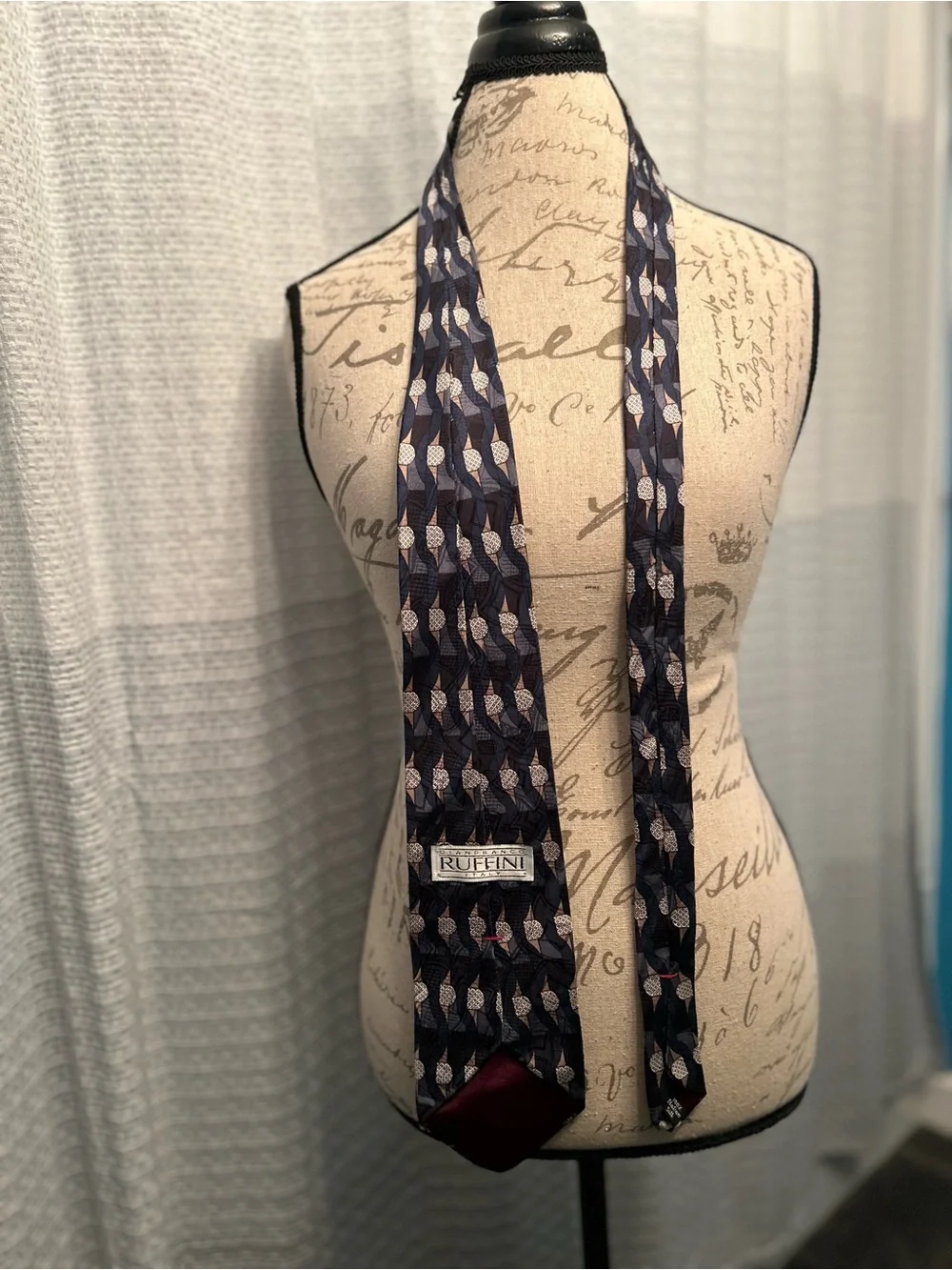Gianfranco Ruffini Vintage Men's Navy Geometric Pattern Tie - Picture 3 of 5